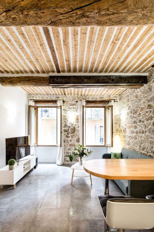 Charming Appartment อองทีบส์ ภายนอก รูปภาพ